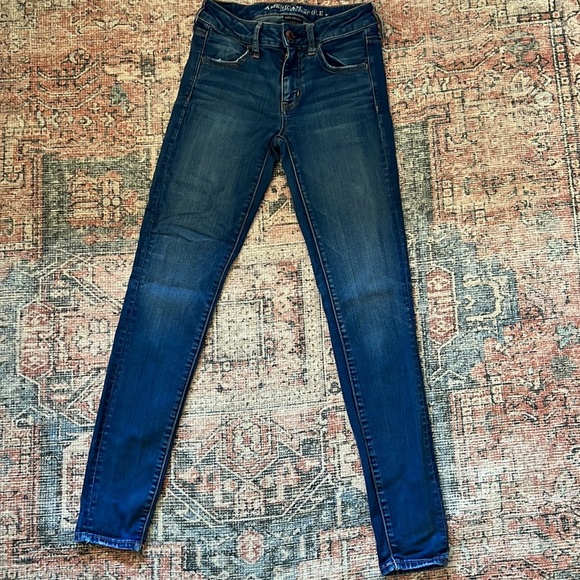 American Eagle Jeans - Picture 2 of 6